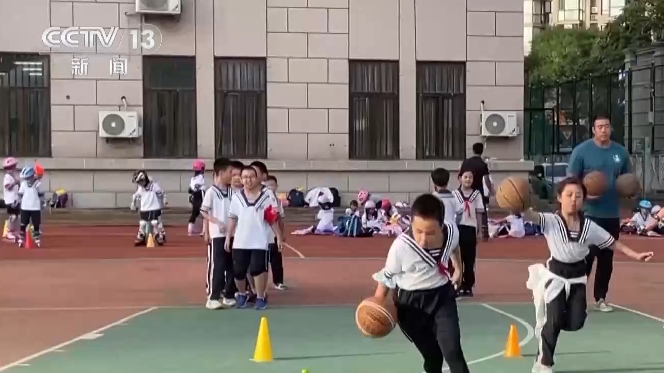 他無疑是球